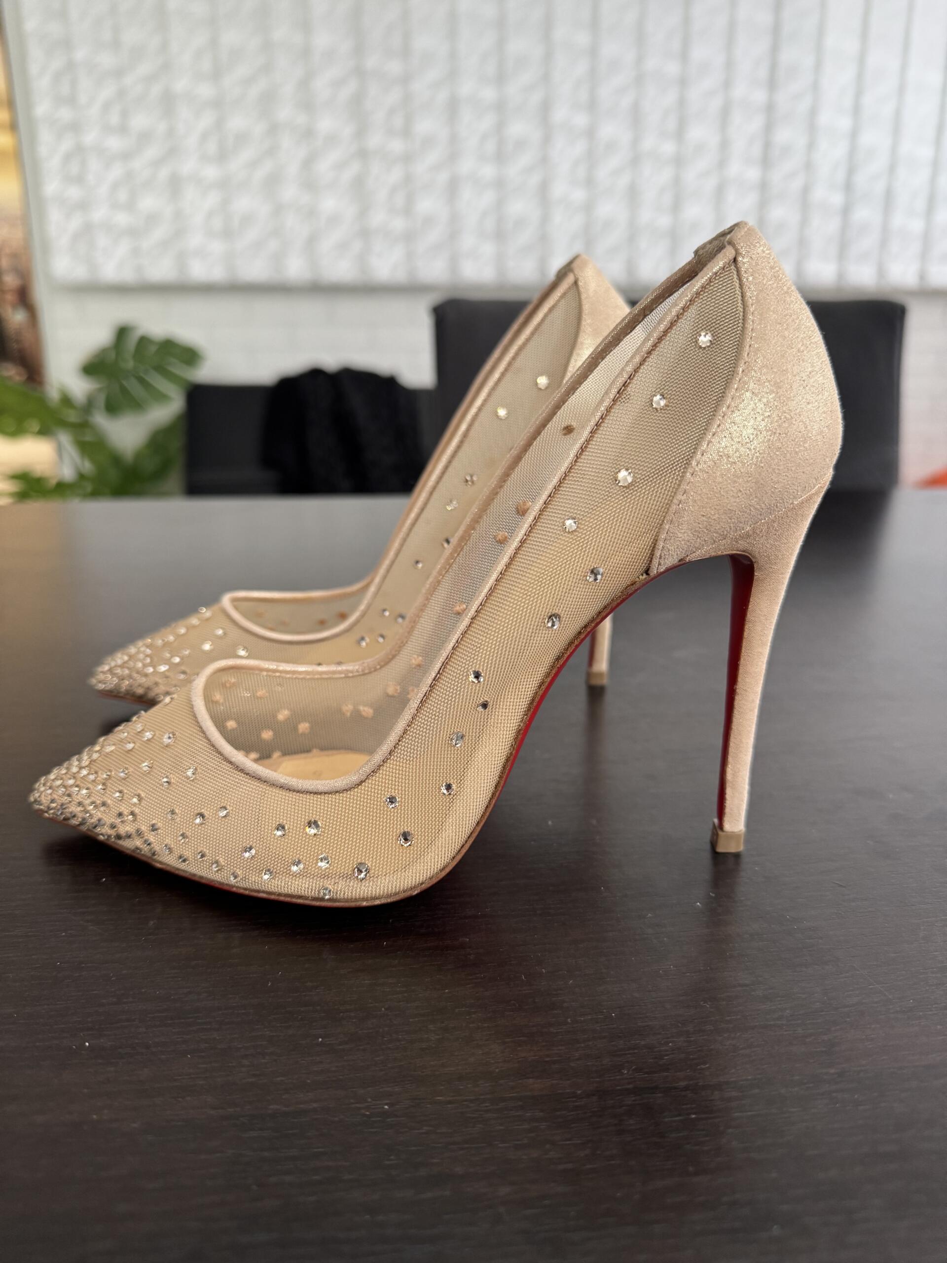 Reparatii pantofi Louboutin