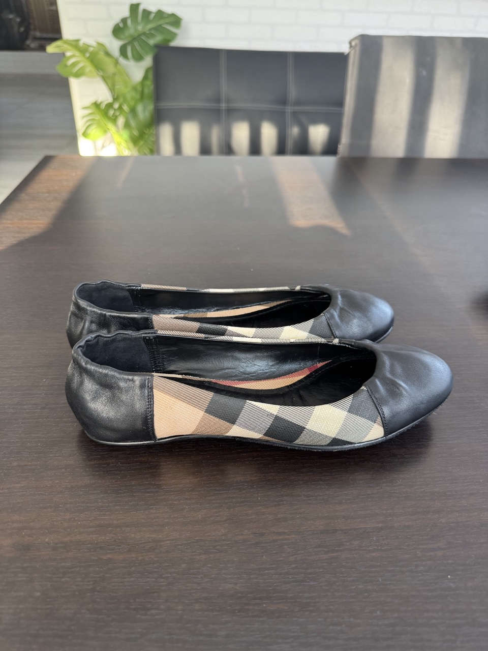 Reparatie completa balerini Burberry